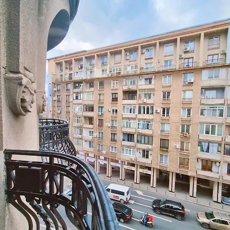 Belle Epoque Victoriei *